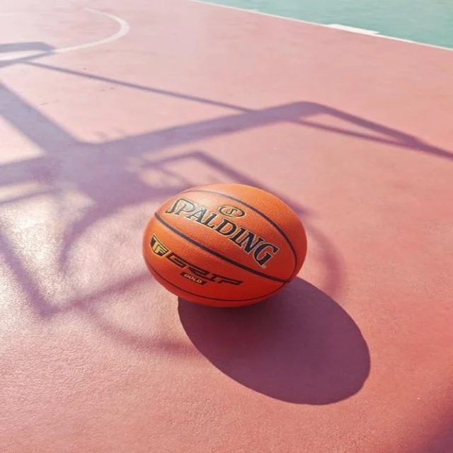 广东男篮试训外援突破效率亮眼周琦搭档方案引发再讨论